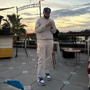 Meet your Posher, Jonny